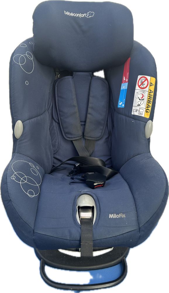 Cadeira de Bebé com sistema Isofix