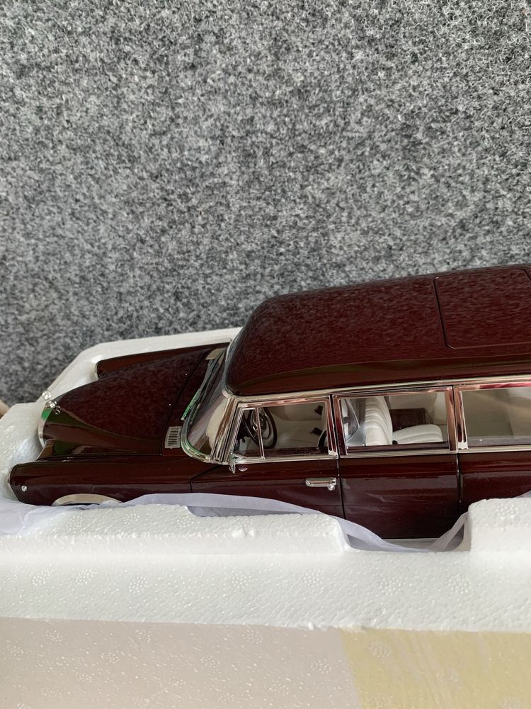 Mercedes-Benz S-Class 600 LWB Pullman (1969) z NZG > Scala 1:18
