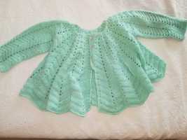 Casaco tricotado à mão para 6-8 meses, usado 2 vezes.
