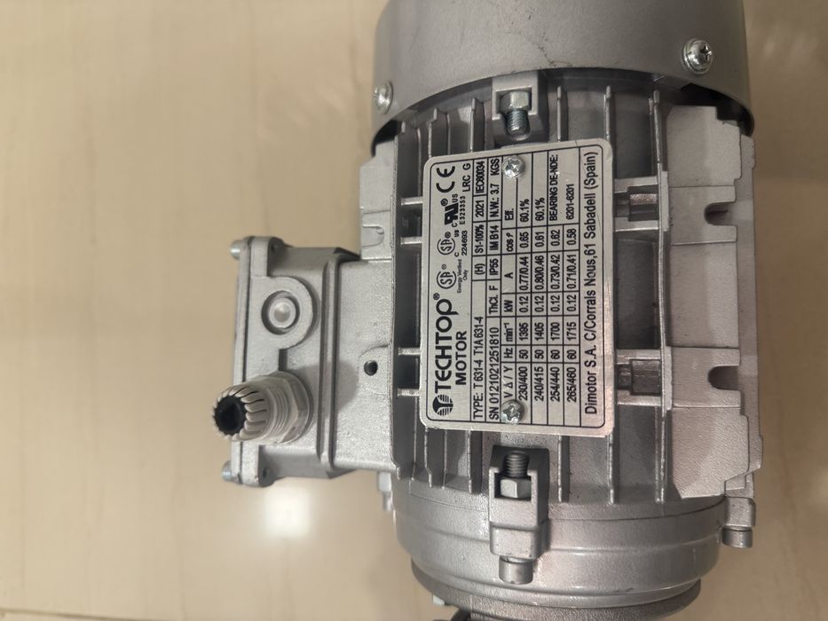 Motoreduktor / Silnik 3 fazowy 0,12 kW