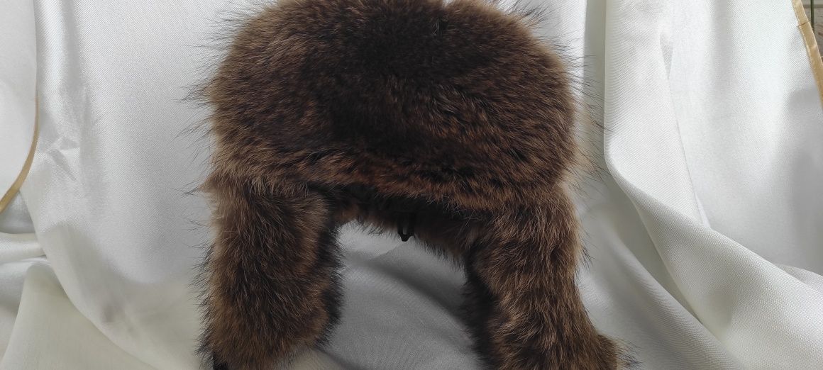 Czapka Uszatka Pilotka naturalne futro z Jenota rozm. 55cm.