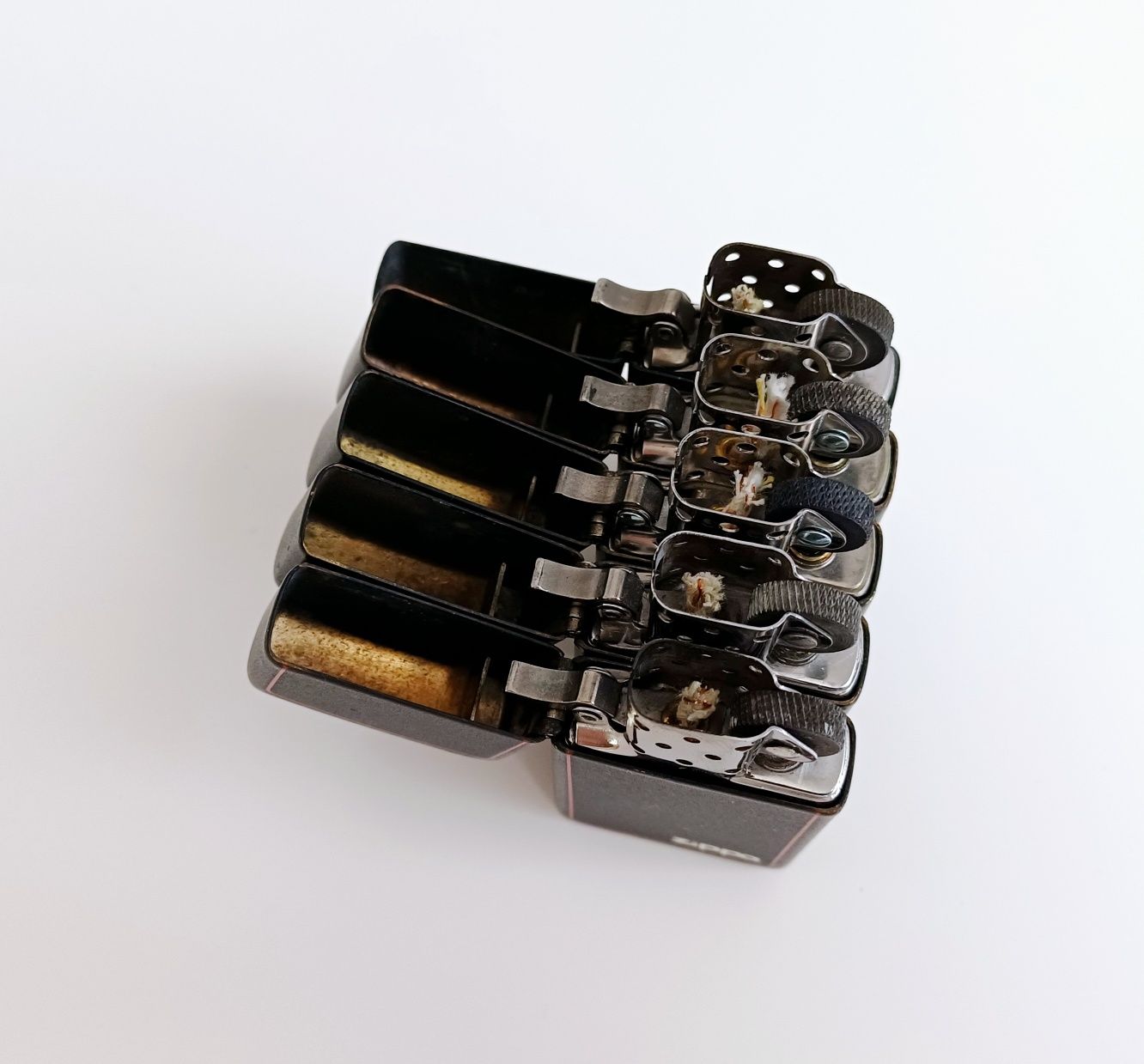 Stare zapalniczki zippo z lat 80