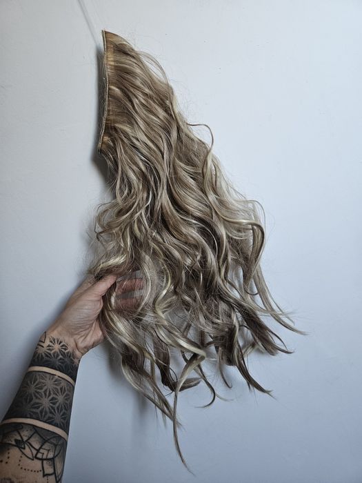 Nowe włosy doczepiane Amazon