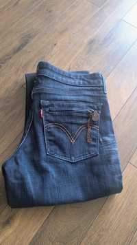 Levis jeansy granatowe damskie dżinsy modne premium markowe