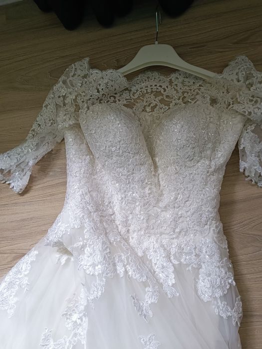 Продается свадебное платье