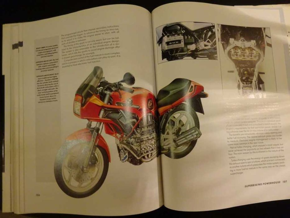 Livro Mundo das Motos