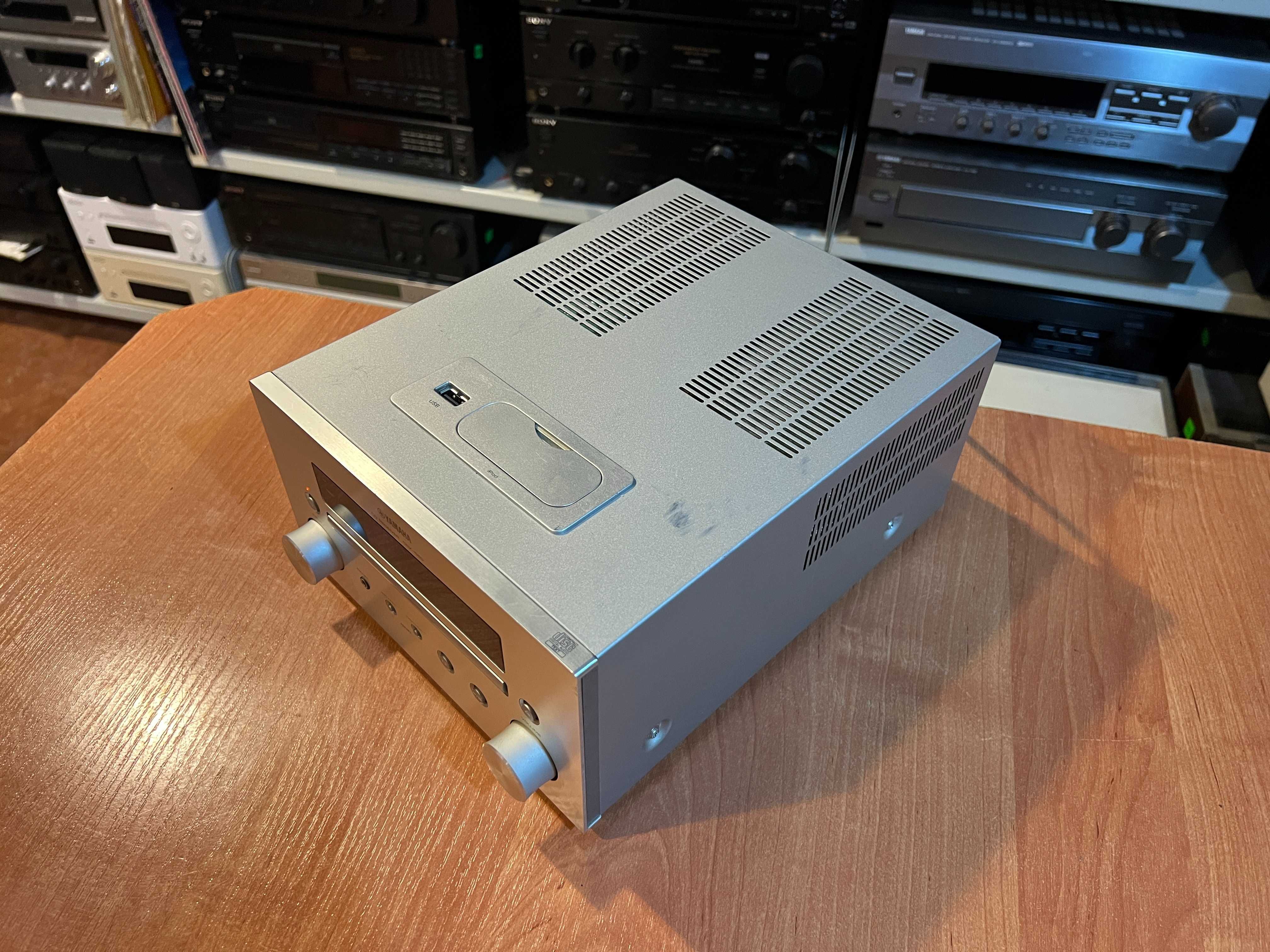Amplituner/Wieża Yamaha CRX-550 Audio Room