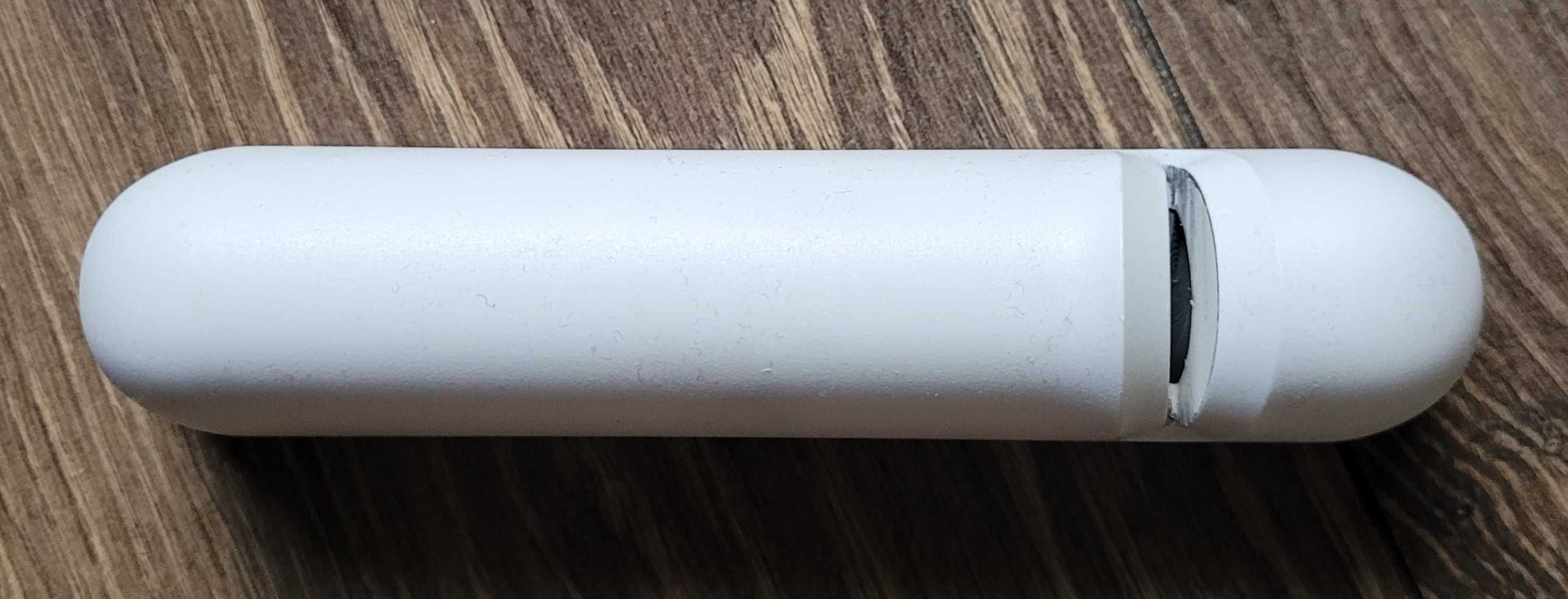 ręczna ostrzałka do noży Fiskars Roll - Sharp biała jak nowa