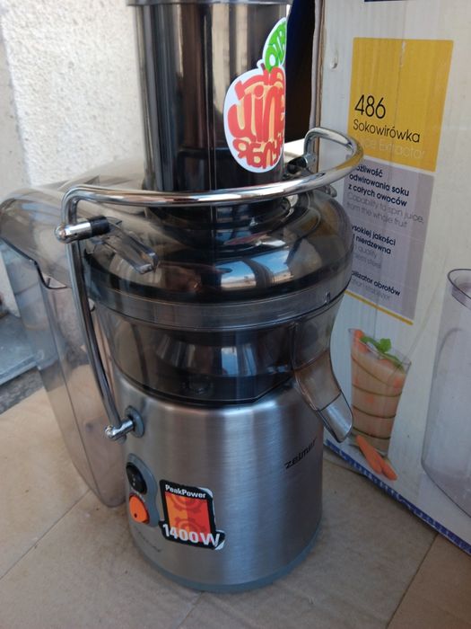 Соковижималка ZELMER ZJE1800XUA (486) Зелмер