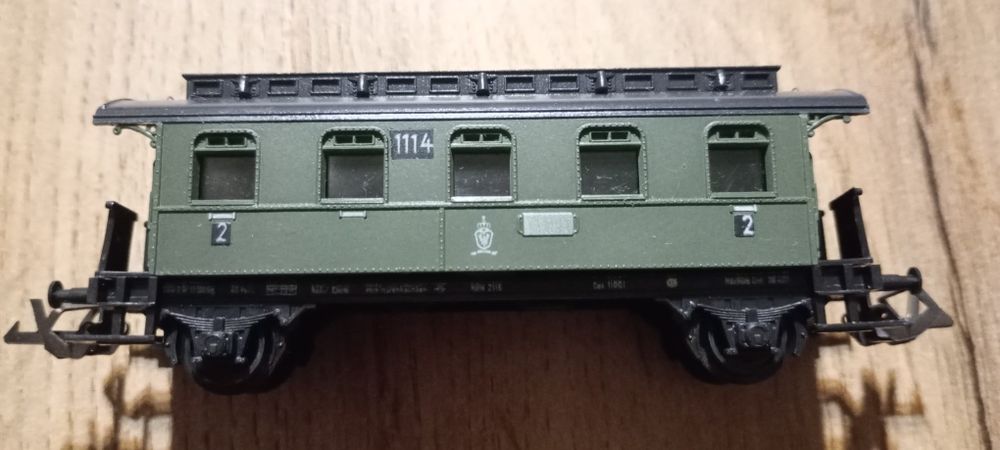 Wagon osobowy TT Hobby Berlinen Bahnen.