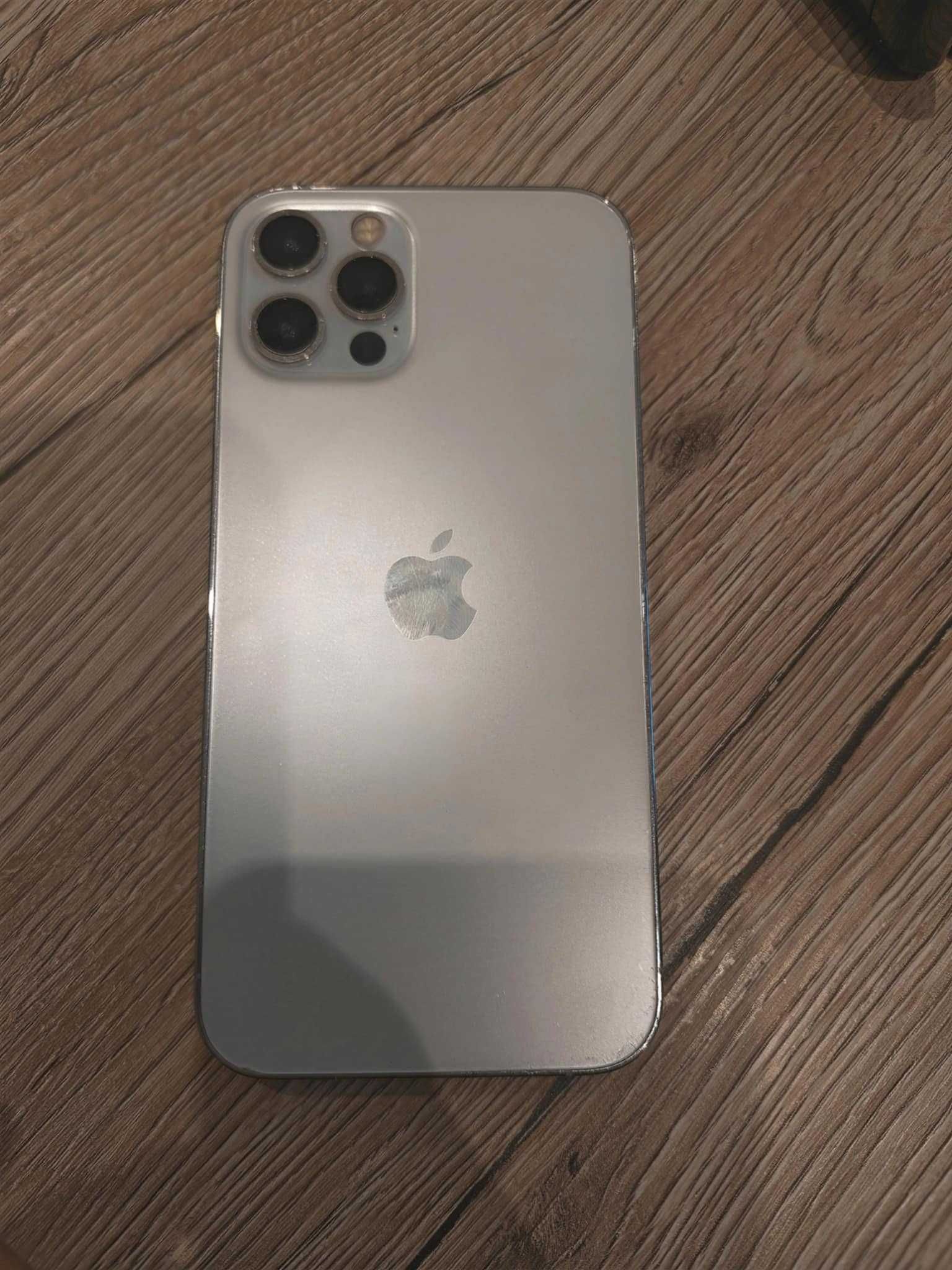 iPhone 12 pro 100%baterii
