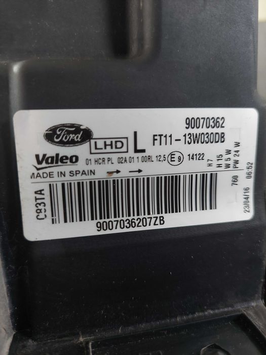 farol esq Ford connect