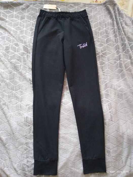 Spodnie dresowe damskie S-M