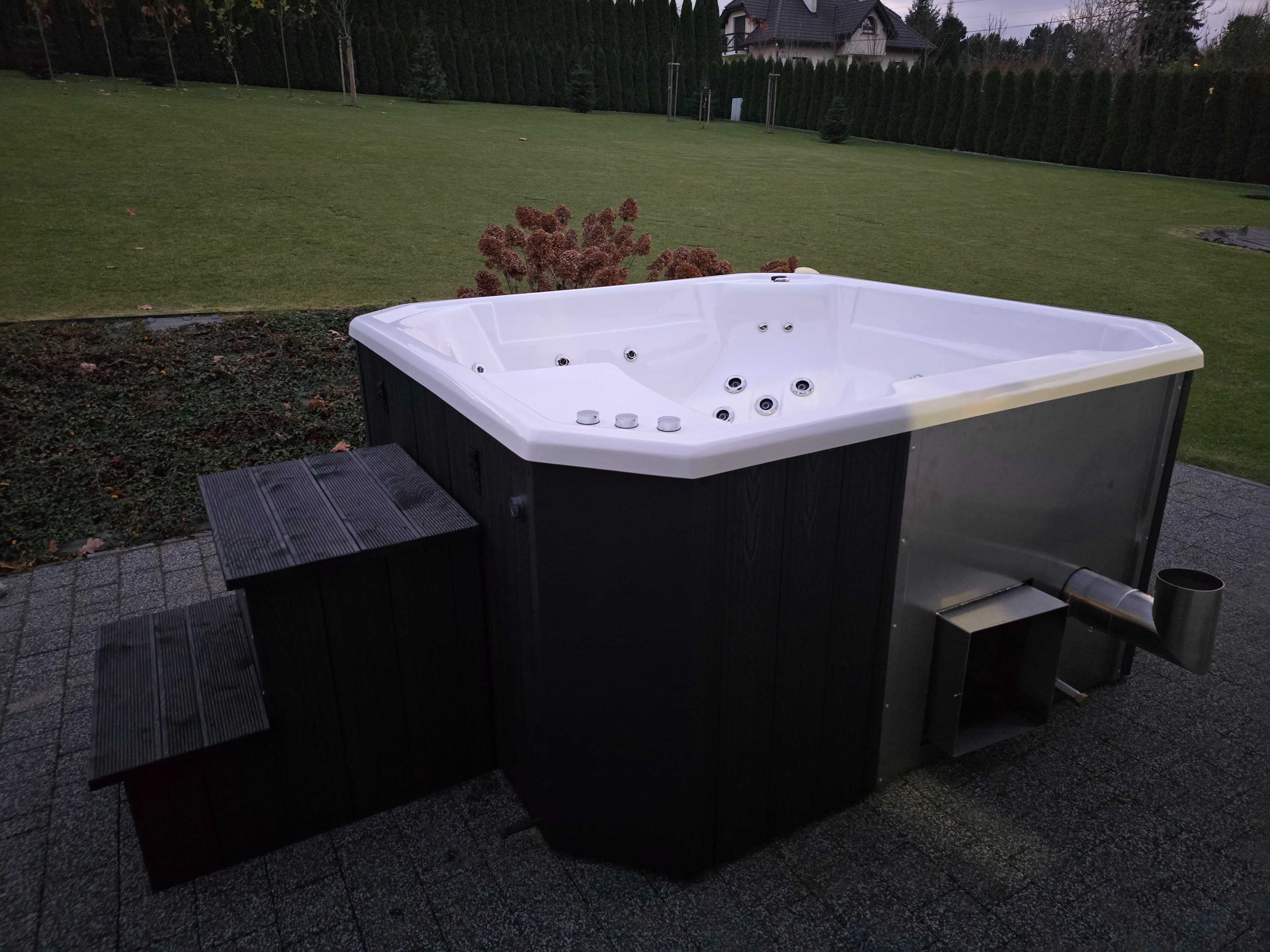 Jacuzzi ogrdodwe balia wanna spa