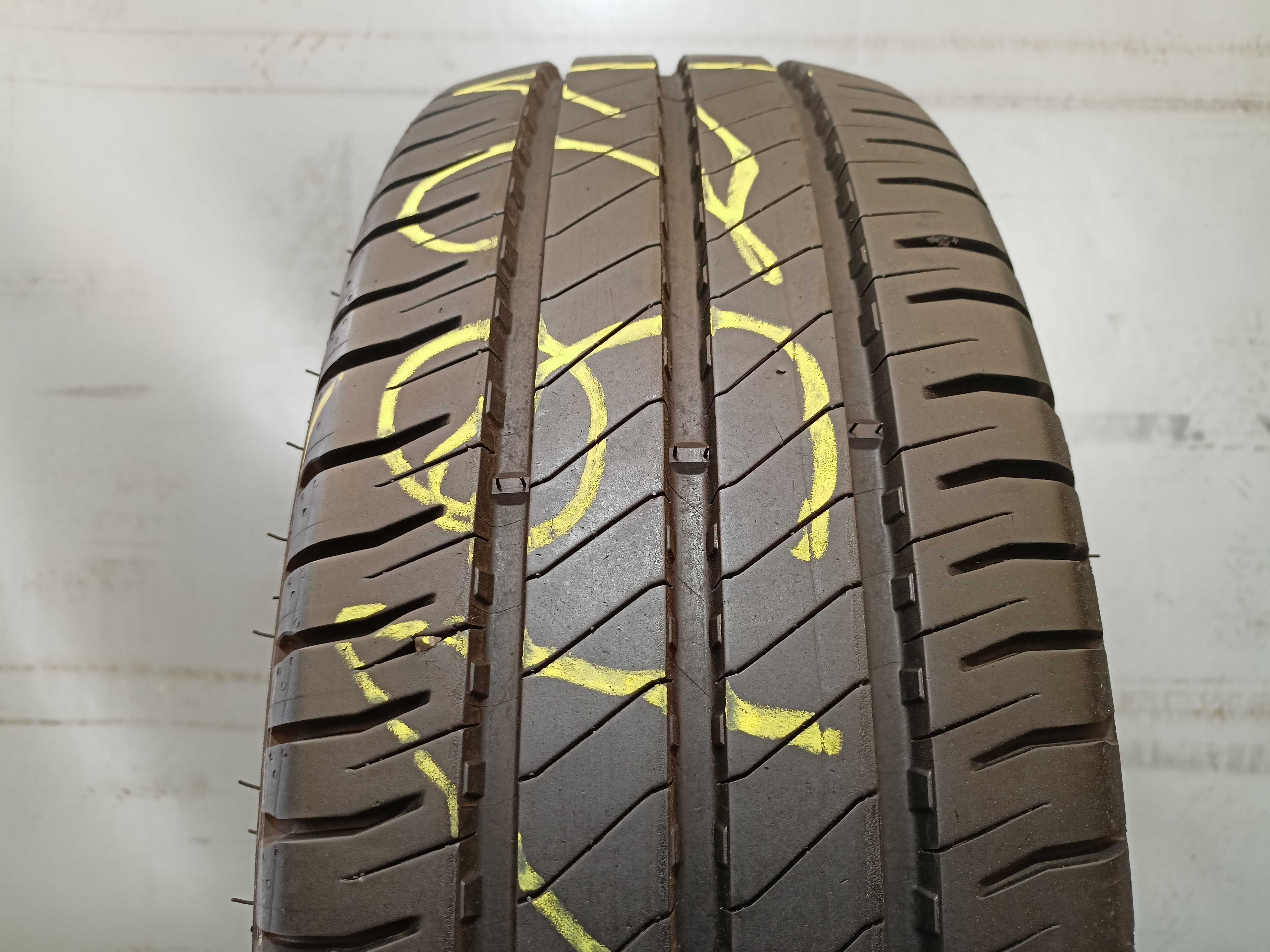 Michelin Agilis 3 215/65/16c 2021 rok 109/107T 8,2mm (1921)