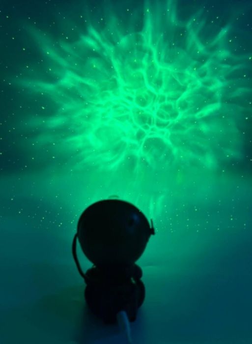 Робот-нічник , чорного кольору