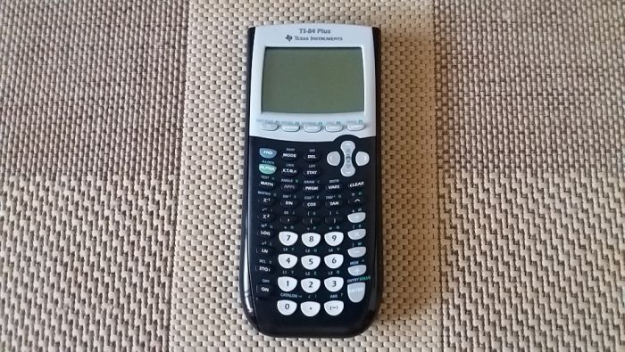 Calculadora Gráfica TI-84 PLUS (Inclui Modo Exame)