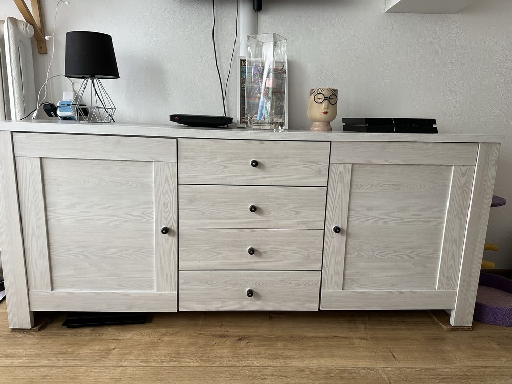 Komoda amsterdam modrzew biały black red white