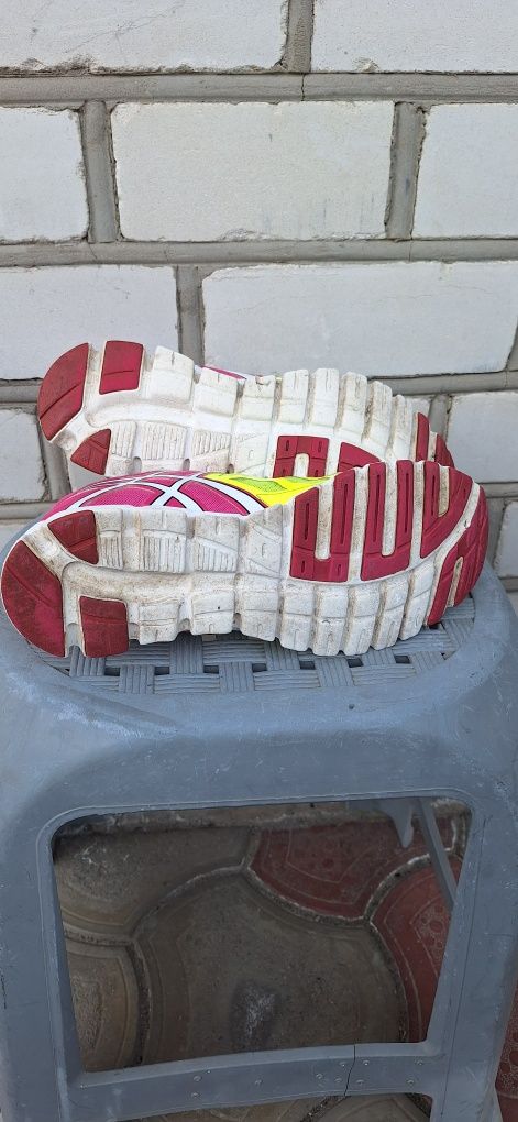 Asics кроссовки оригинальные 41 раз