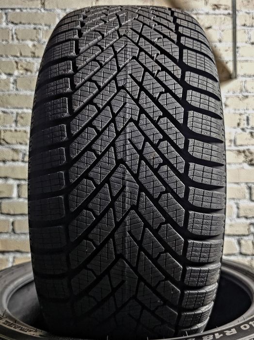 Нові 215/40r18 Pirelli | 2024 | 9.5mm | Italy | Преміум зимові шини