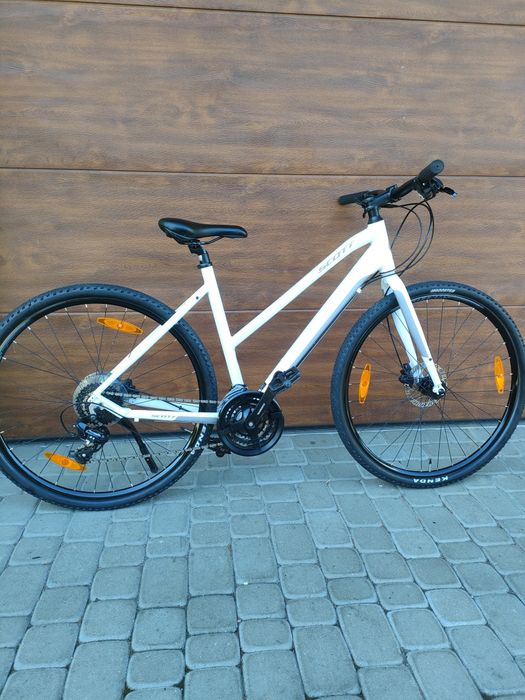 Rower crossowy SCOTT SUB- koła 28"- hydr