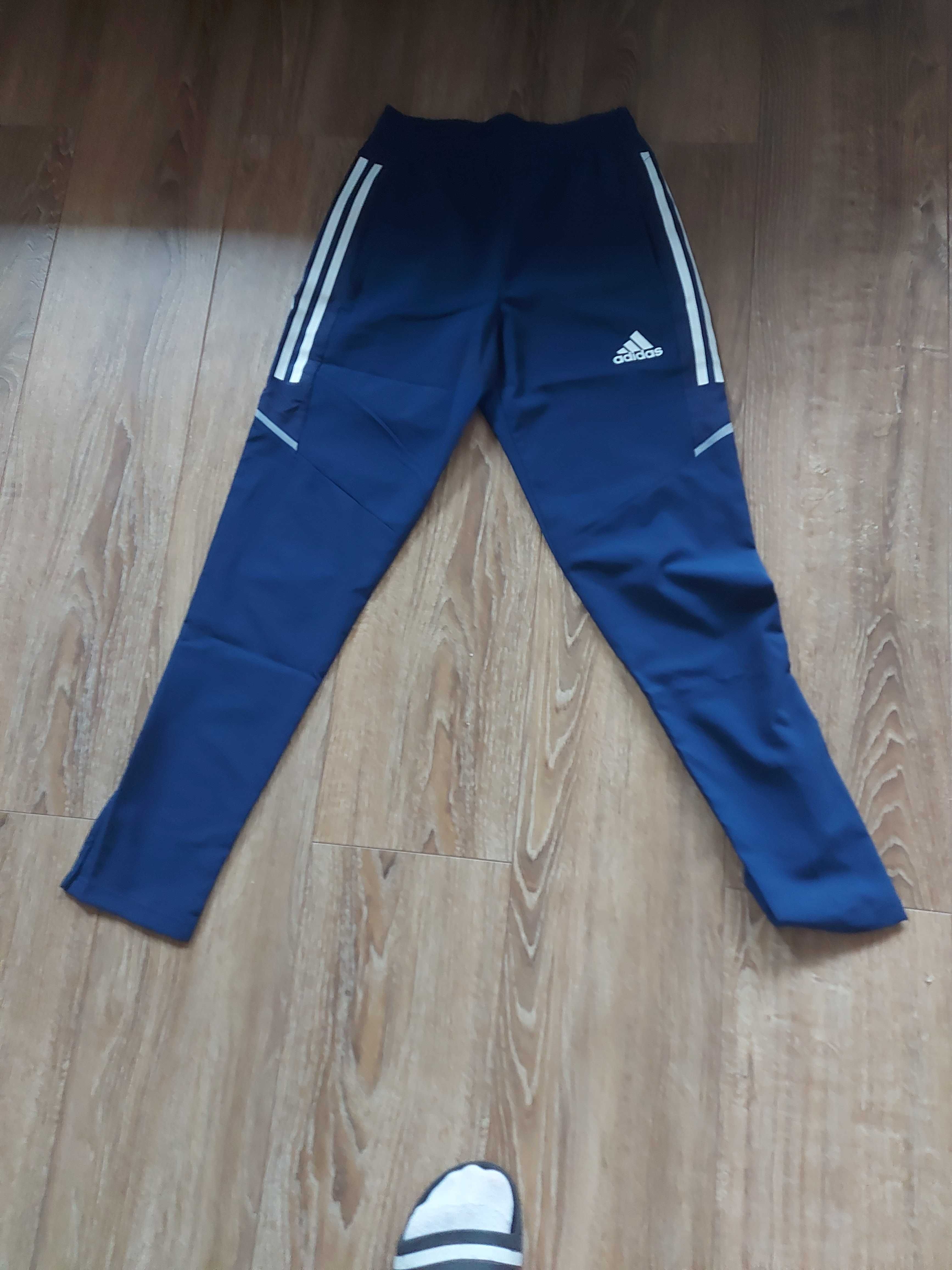 dres orginał adidas
