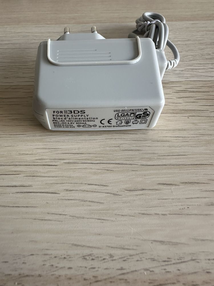 Carregador Nintendo 3DS novo