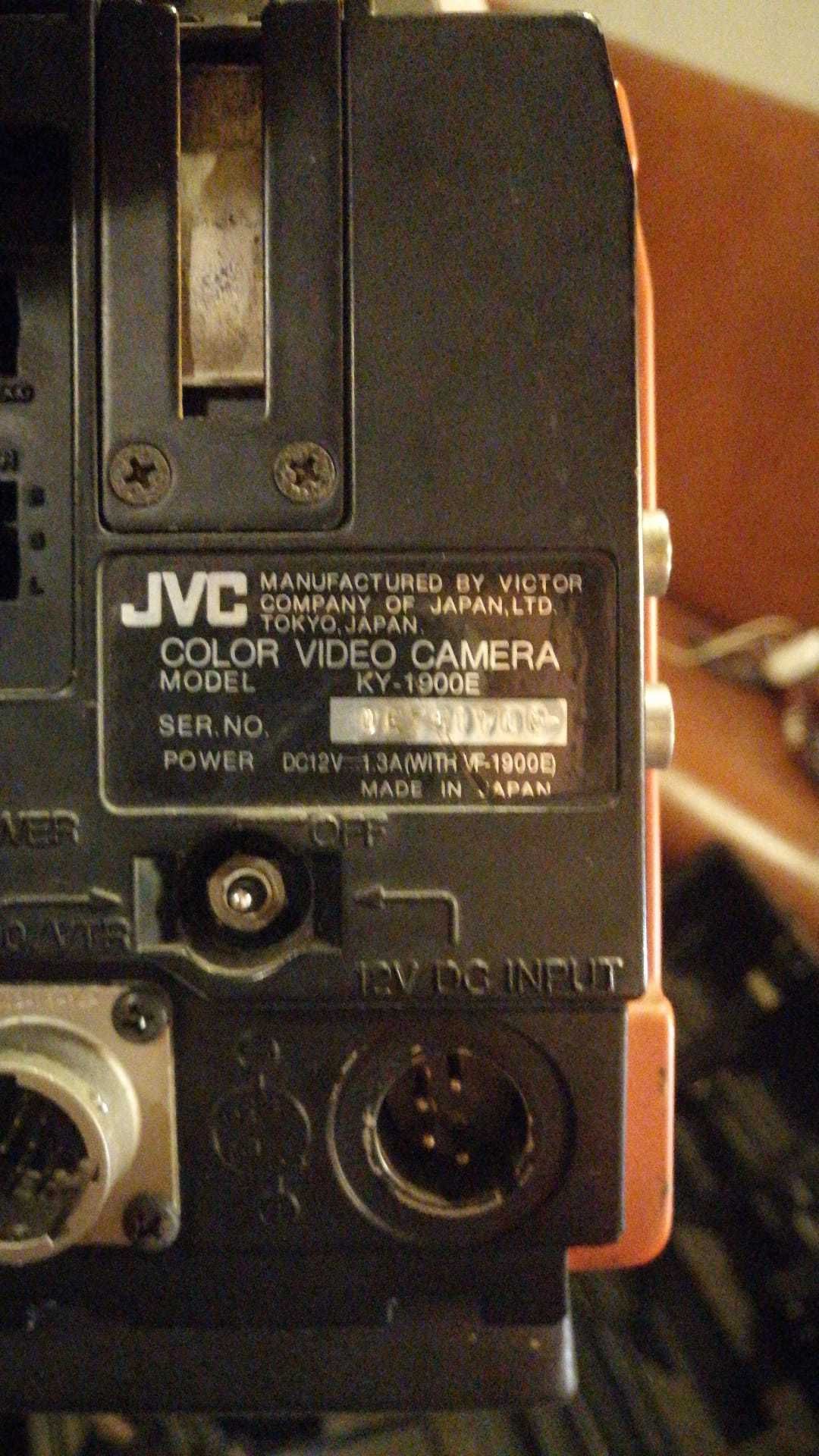 Jvc KY 1900 E inc. JVC HZ-2060