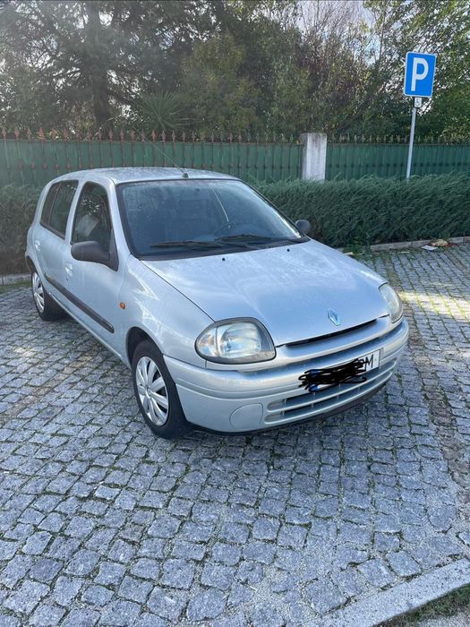 Renault Clio 1.2 2000 Gasolina