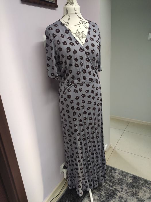 Sukienka letnia panterka Saint Tropez rozmiar XL