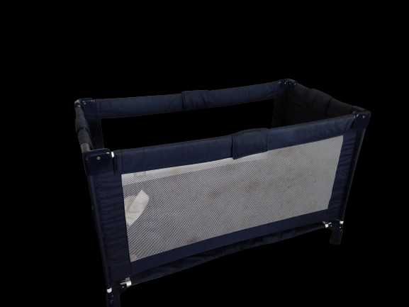 Cama de Bebé de Viagem Usada – Confortável e prática, preço acessível!