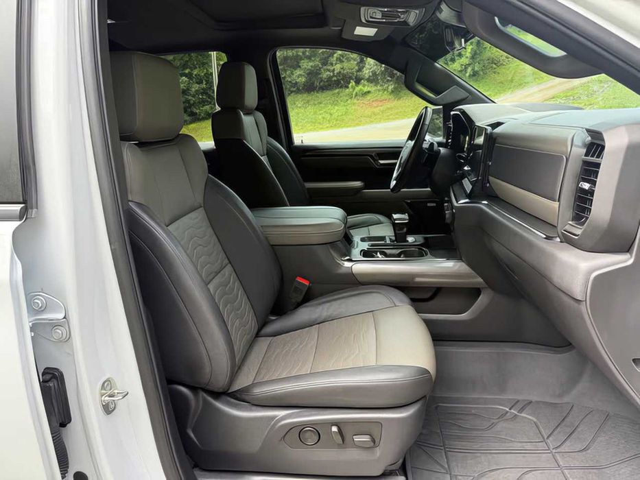 Chevrolet Silverado      2023