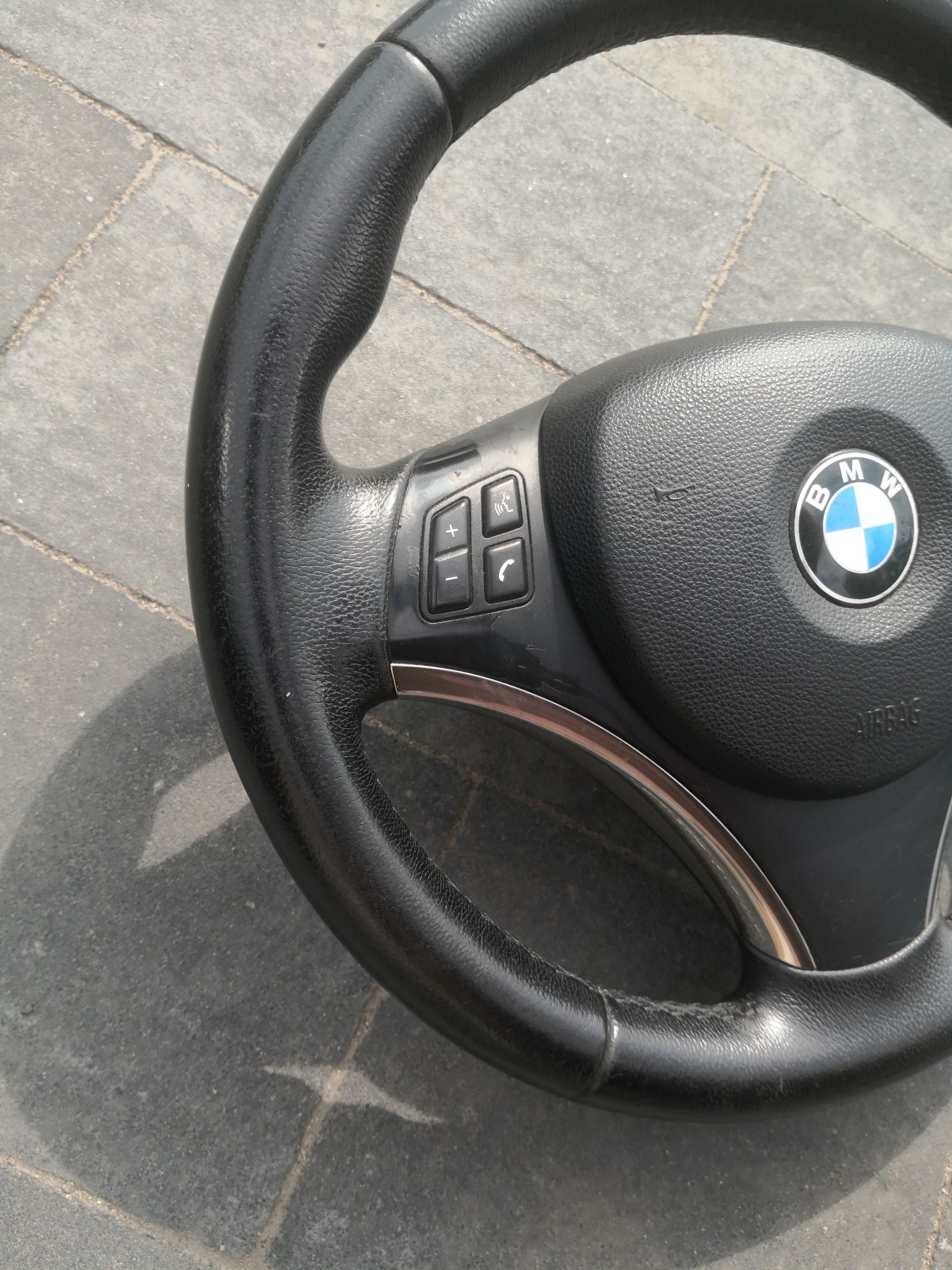 Kierownica multifunkcyjna BMW e87 e81 e82 e88 e90 e91 e92 z podusz #8