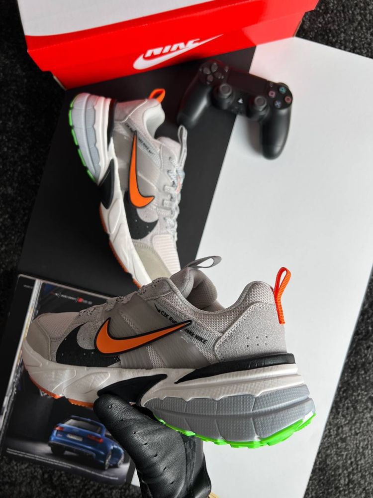 Чоловічі кросівки найк рантек Nike C2K Run Runtekk Light Grey [41-45]
