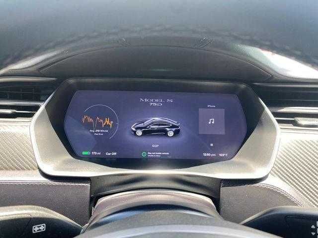 Tesla Model S 2018 Економія