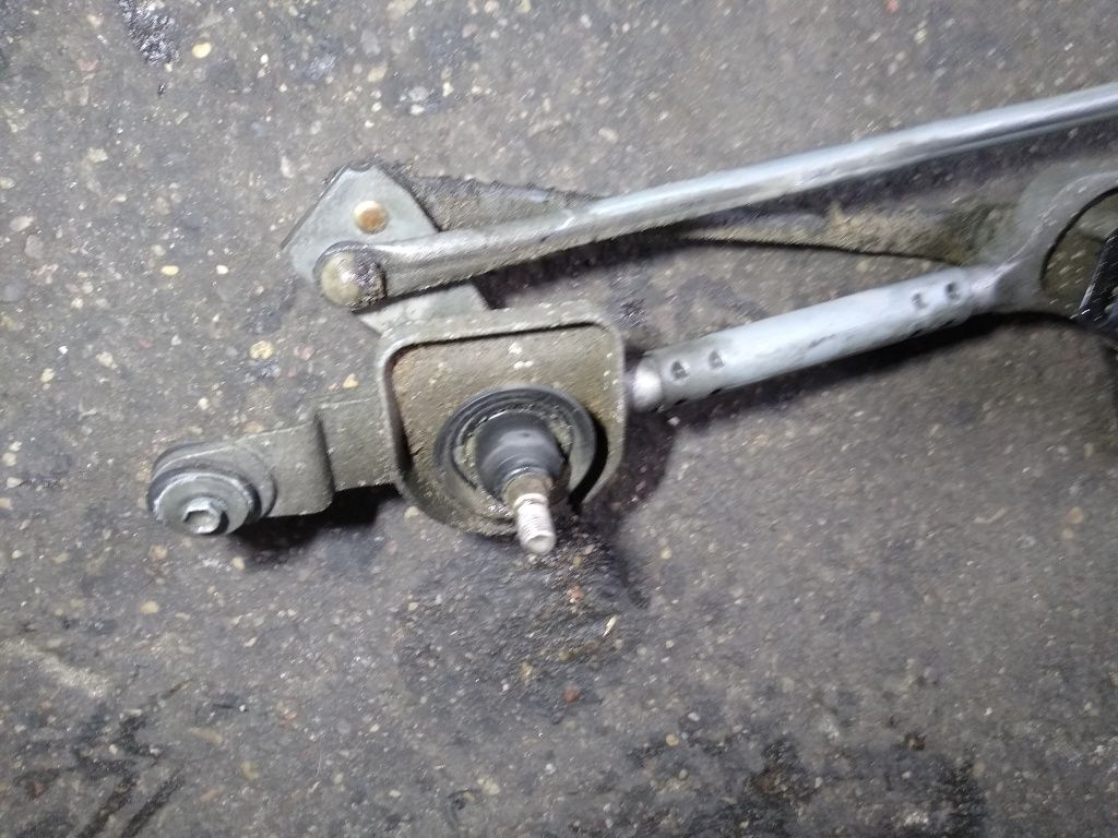 Mechanizm wycieraczek silniczek przód opel Insignia A oryginał Europa