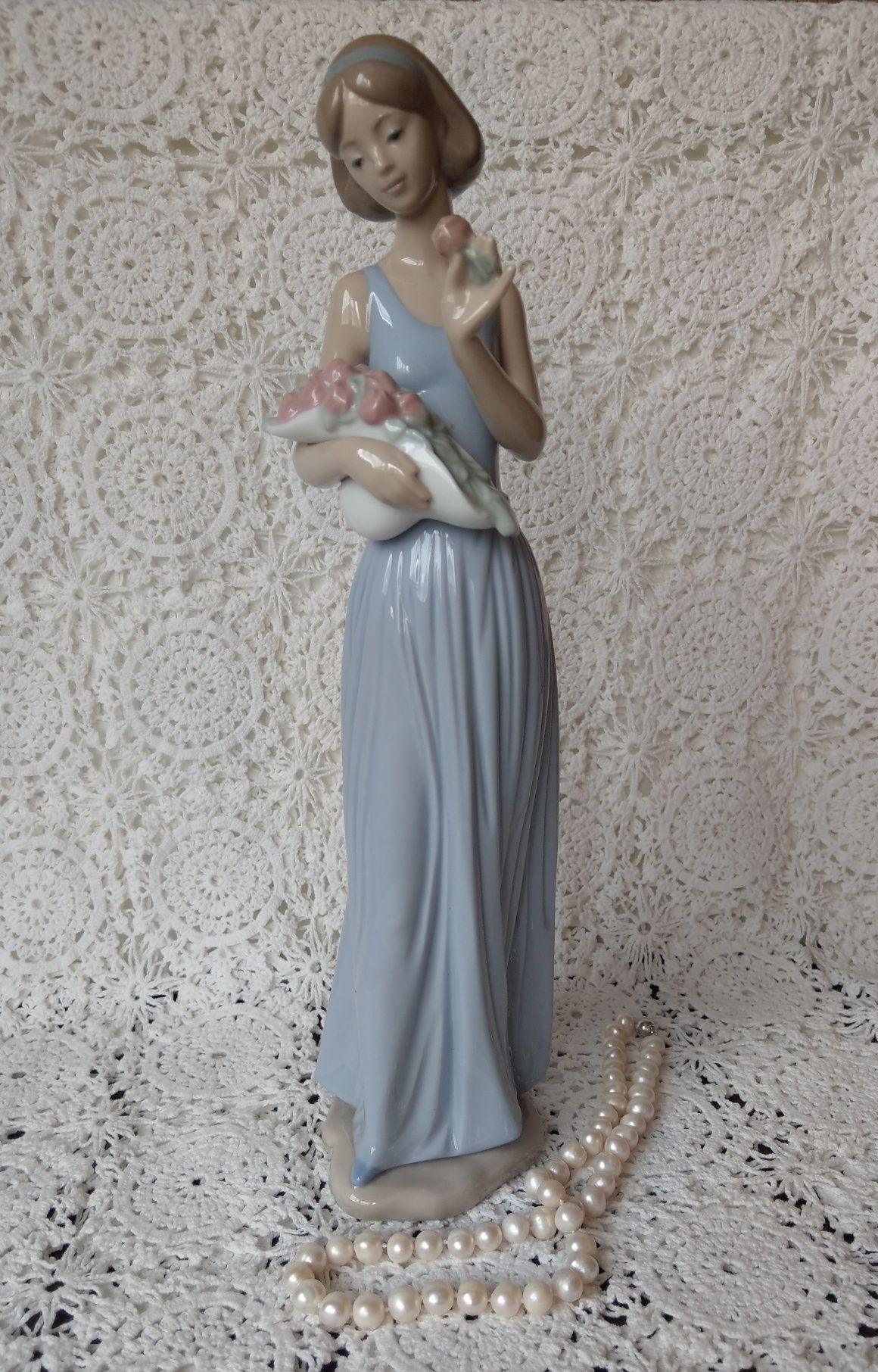 Cudna Lladro Nao Kolekcjonerska Figurka Porcelanowa vintage kwiaty