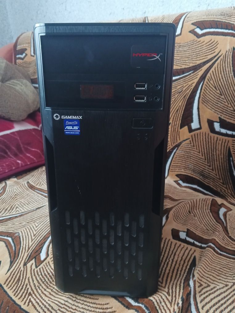 Продам системний блок AMD Athlon x2 260( 3.200MHz) 8gb ozu 1gb video