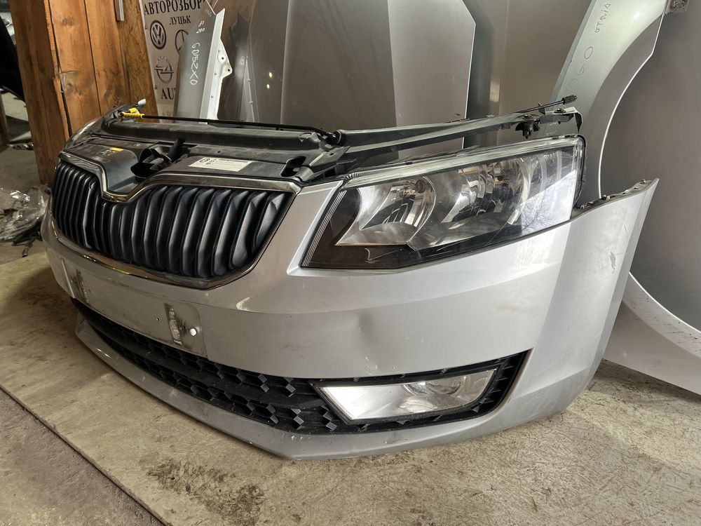 Бампер капот крило шкода Октавія а7 skoda oktavia a7 LA7W комплект