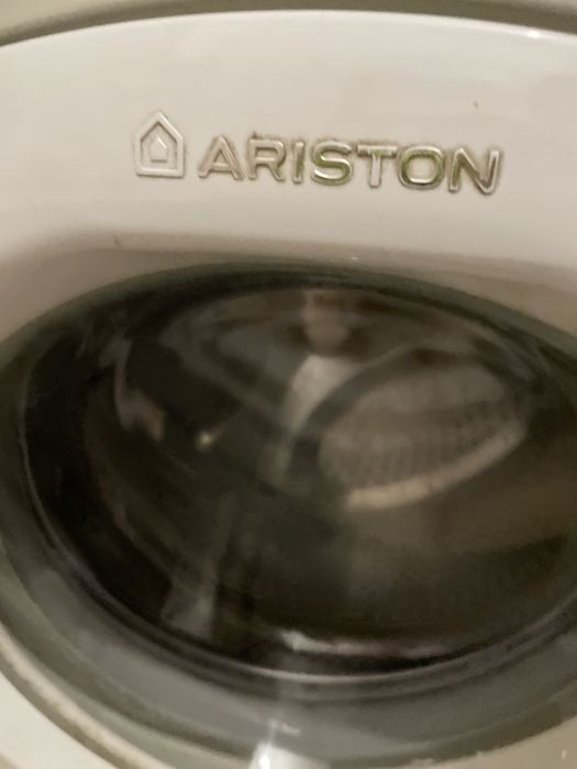 ТЕРМІНОВО Пральна машина працює