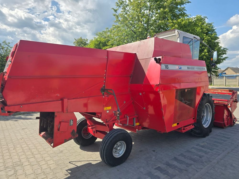 Комбайн зернозбиральний Massey Ferguson 16. Майсей Фергусон 16