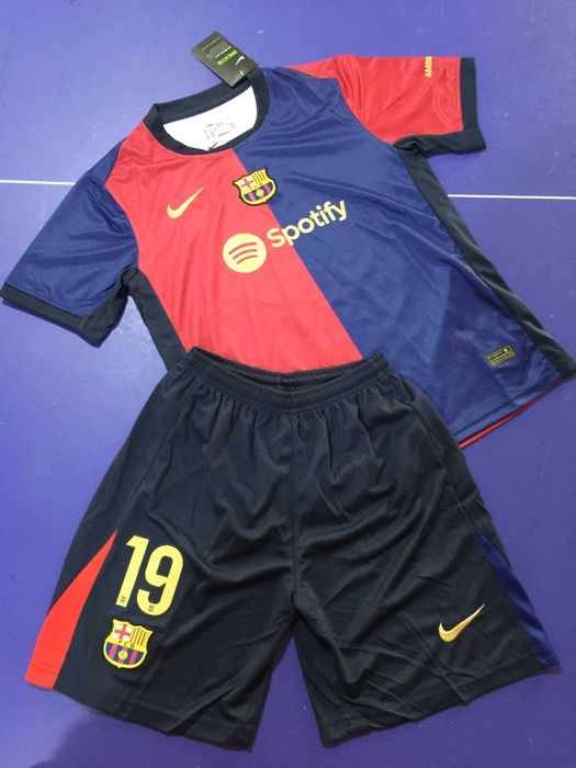 Koszulka dziecięca Nike FC Barcelona Home #19 Lamine Yamal 26
