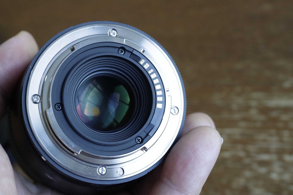 Sigma 16mm f/1.4 DC DN Contemp. (p/ Canon EF-M)