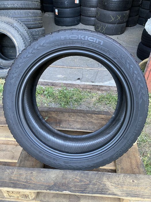 Резина Шини 225/45 R17 протектор 6.5мм Nokian