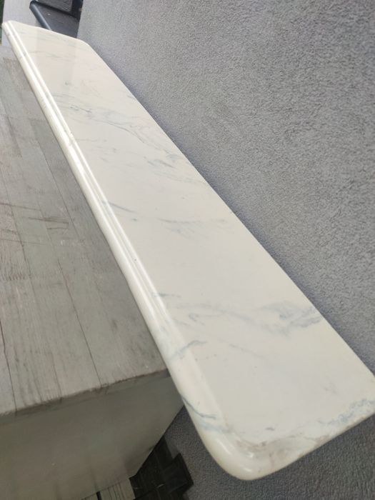 parapet cokół konglomerat marmurowy