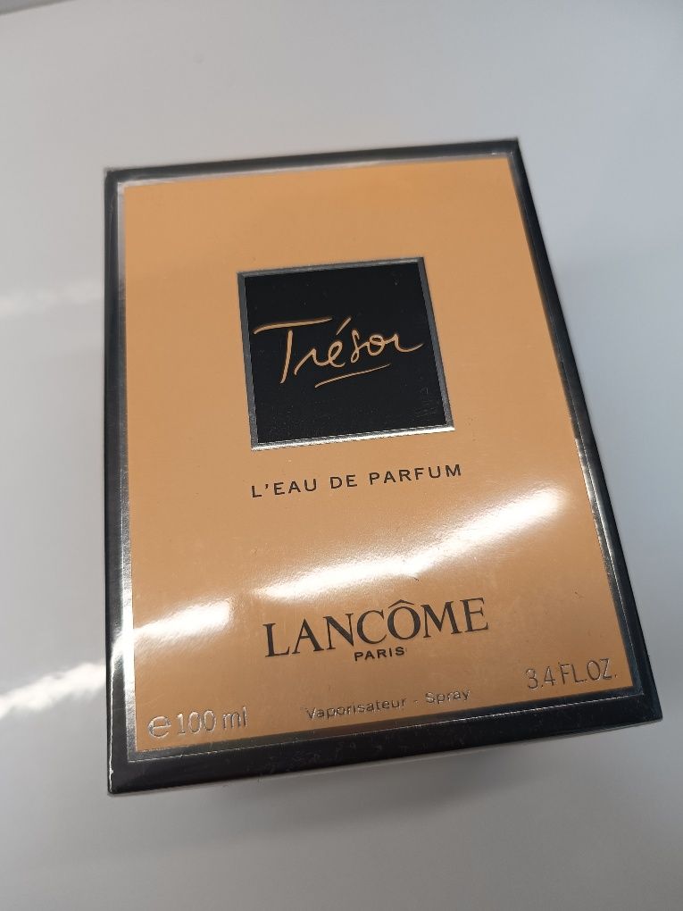 Trésor marki Lancôme EDP 100ml. Nowy w folii
