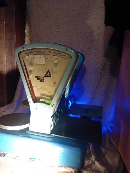 Starodawne wagi z PRLu  LFW