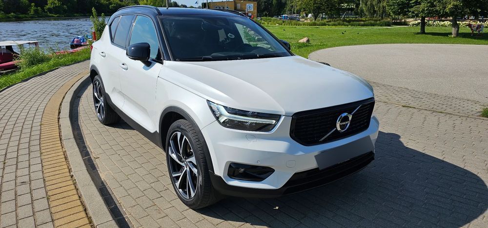 Volvo XC 40 Volvo xc40 T5 R-DESIGN AWD, panorama, kamera 360