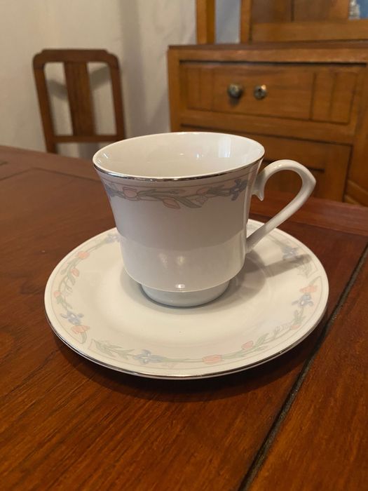 Conjunto de Loiças e Tachos