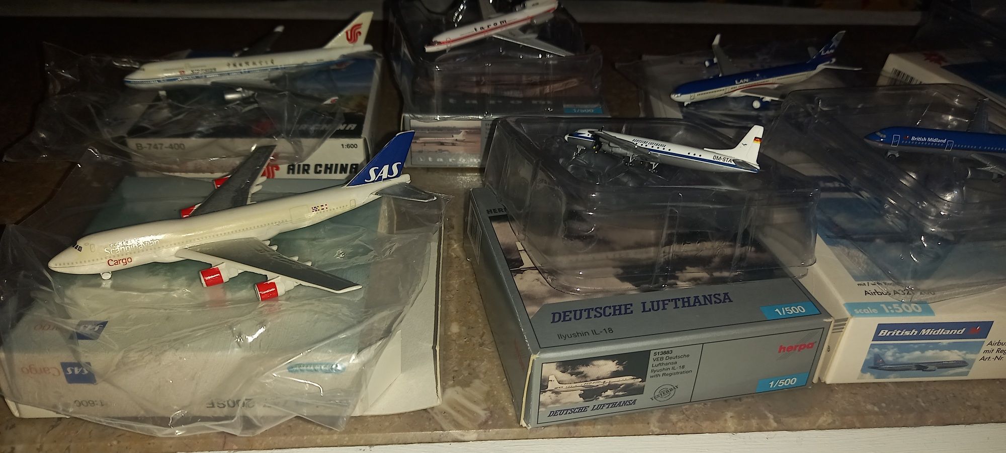 Aviões miniaturas da Herpa e Schabak